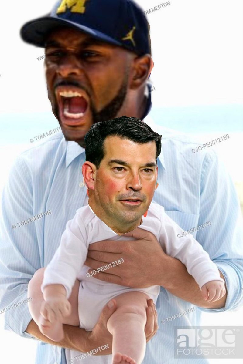 KaminskyAlex's tweet photo. @Coach_SMoore Great win, Coach @Coach_SMoore! 🏈〽️ https://t.co/Vi2zlDqTJ4