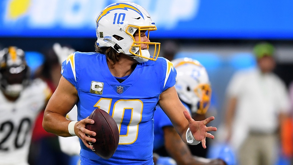 FantasyGuru.com (@fantasygurusite) on Twitter photo Hear Ye, Hear Ye! All gather 'round for Rose’s Royalty! 👑
<a href="/Chris_R1212/">Chris Rose</a> examines the Sunday #NFL Main Slate and classifies the best GPP plays: Budget Ballers – Diamonds in Disguise – Rose’s Royalty!
Get set to win big 🤑
👉fantasyguru.com/nfl-gpp-breakd…
#DFS #FantasyFootball Hear Ye, Hear Ye! All gather 'round for Rose’s Royalty! 👑
<a href="/Chris_R1212/">Chris Rose</a> examines the Sunday #NFL Main Slate and classifies the best GPP plays: Budget Ballers – Diamonds in Disguise – Rose’s Royalty!
Get set to win big 🤑
👉fantasyguru.com/nfl-gpp-breakd…
#DFS #FantasyFootball