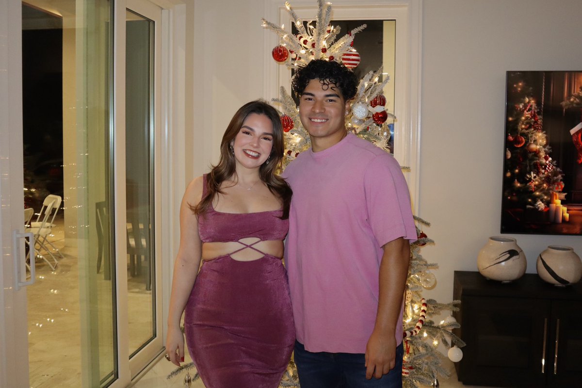 Beyond_Toxin's tweet photo. Lil late thanksgiving post with my shawTEA https://t.co/wUmO5Iknyj