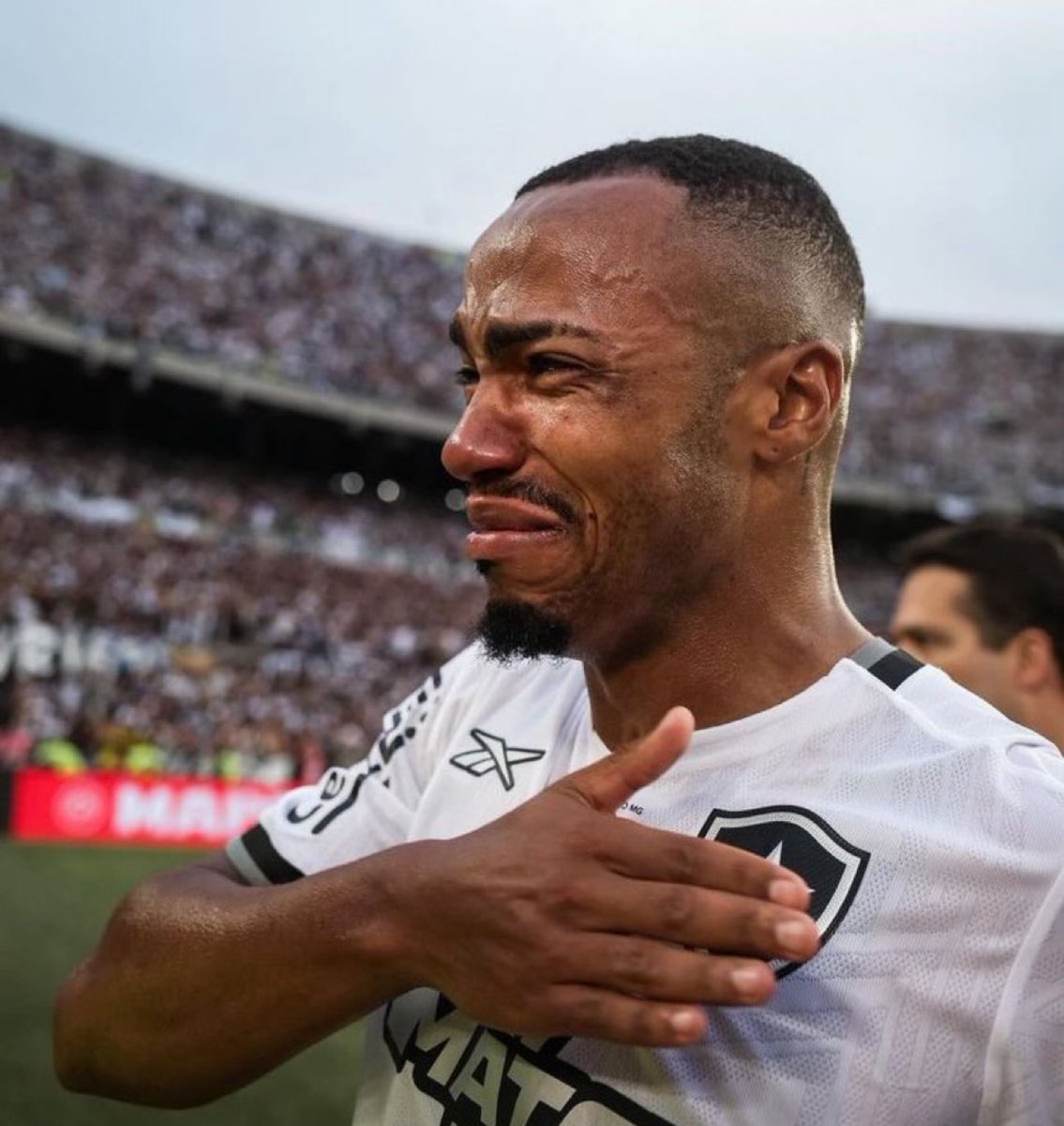 CanalDoManel_'s tweet image. Meu CAPITÃO, suas lágrimas representam todos nós!

Você merece, Marlon Freitas! Você foi GIGANTE, segurou o meio campo na marra!!!