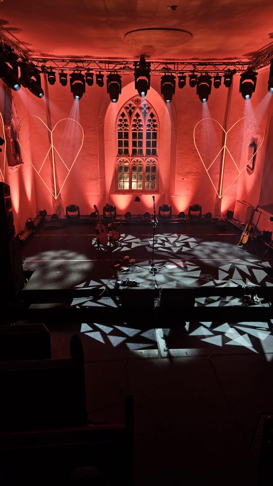 It's the second night of #OV2024 in Dingle! ✨Tune in to the Church sets, featuring <a href="/lauramarlinghq/">Laura Marling</a> <a href="/lisaoneillmusic/">Lisa O'Neill Music</a> <a href="/Bashy/">Ashley Thomas</a> <a href="/hi_im_shiv/">shiv</a>, Curtisy and Landless: tinyurl.com/yz7yk7ud