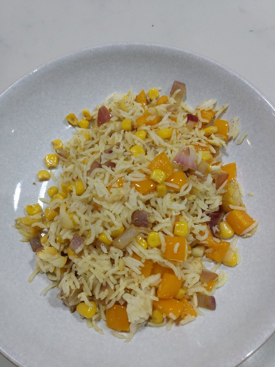 I don't often share pics of my dinner, but this looked so pretty. (Kedgeree)