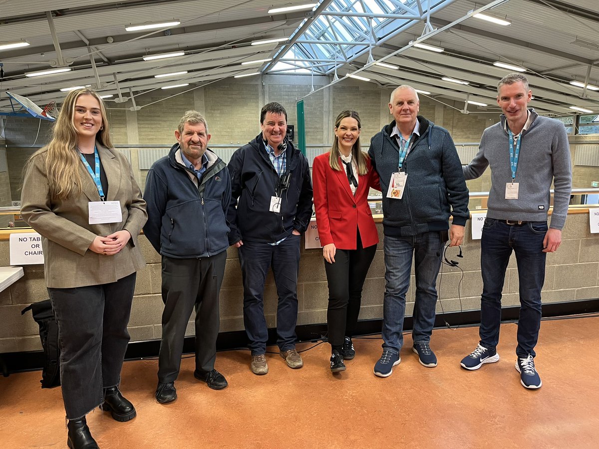 Here is the RTÉ #Laois team bringing you all the results and info today from this three-seater <a href="/jackiefox_/">Jackie Fox</a> <a href="/pauriclodge/">Pauric Lodge</a>