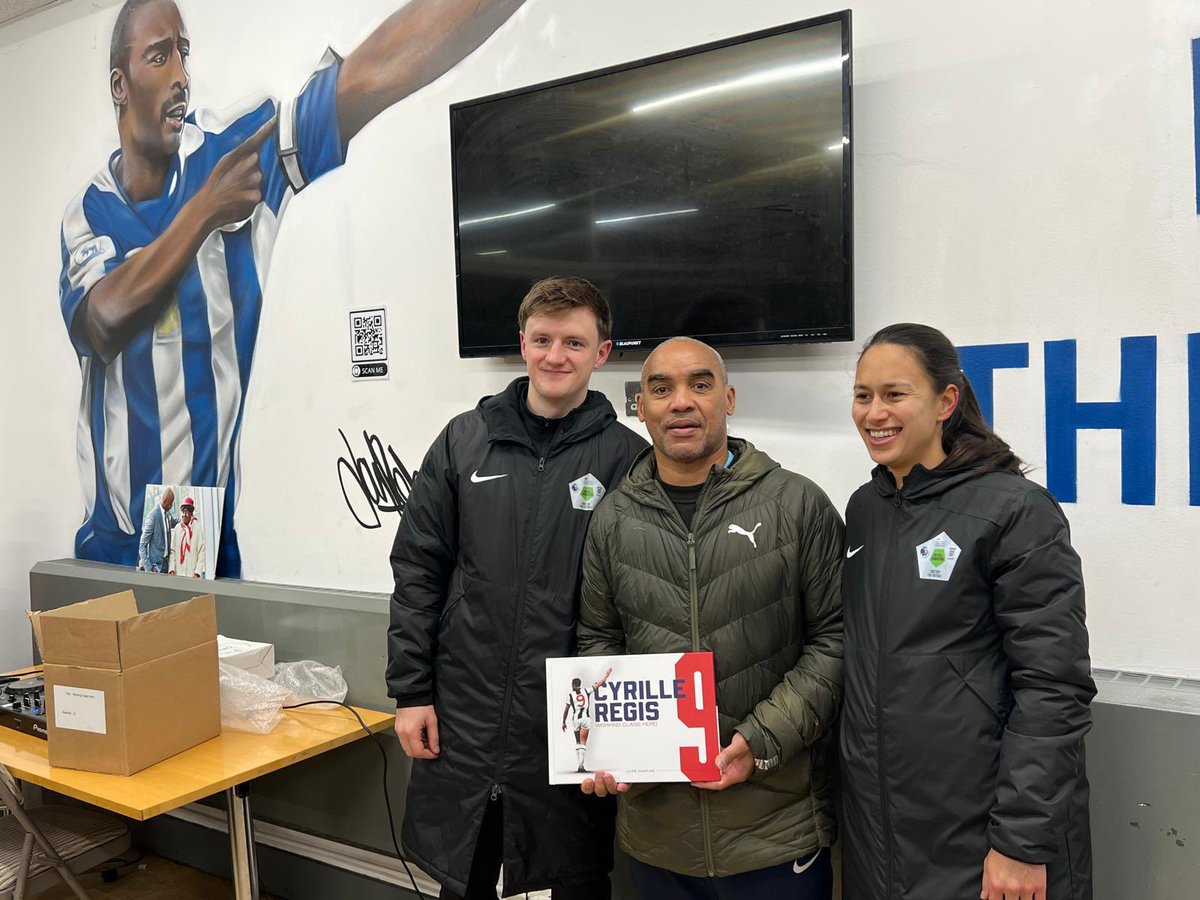 JasonRobertsFdn's tweet photo. An unforgettable Social Value Cup! πβ½ Every team received an honorary copy of Cyrille Regis: A Working Class Hero πβ¨ Donβt miss our next stop at Molesey FC, where weβll dive deeper into Cyrilleβs legacy with author Laurie Rampling. π #CyrilleRegis #SocialValueCup https://t.co/odISnOESGY
