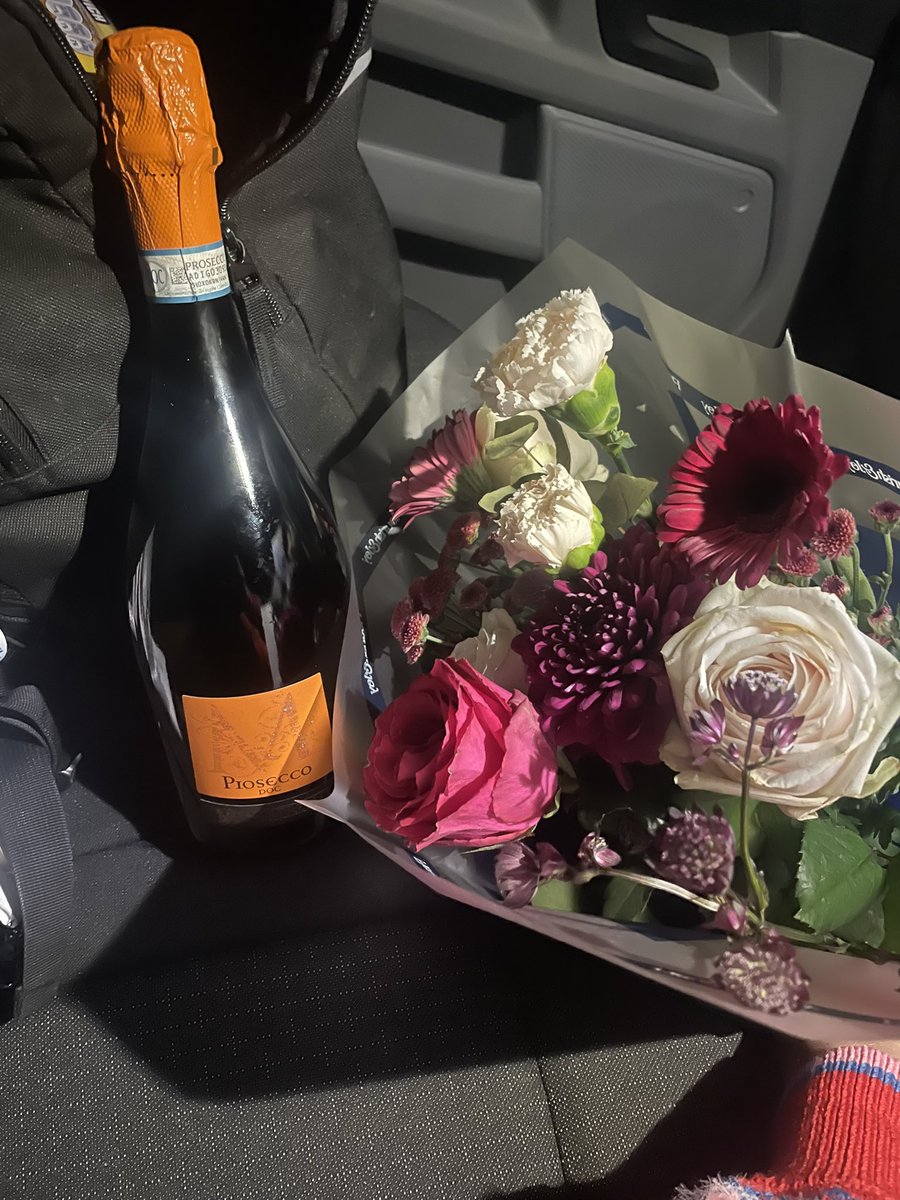 maria gaynor (@curly_maz) on Twitter photo So after a hugely busy day of ABC S4, loads of laughs, loads of smiles and lots of successful gymnastics, I was greeted with a beautiful gesture - thank you <a href="/allstarsgym1/">All Stars Gymnastics</a> I hugely appreciate you ❤️❤️❤️ So after a hugely busy day of ABC S4, loads of laughs, loads of smiles and lots of successful gymnastics, I was greeted with a beautiful gesture - thank you <a href="/allstarsgym1/">All Stars Gymnastics</a> I hugely appreciate you ❤️❤️❤️