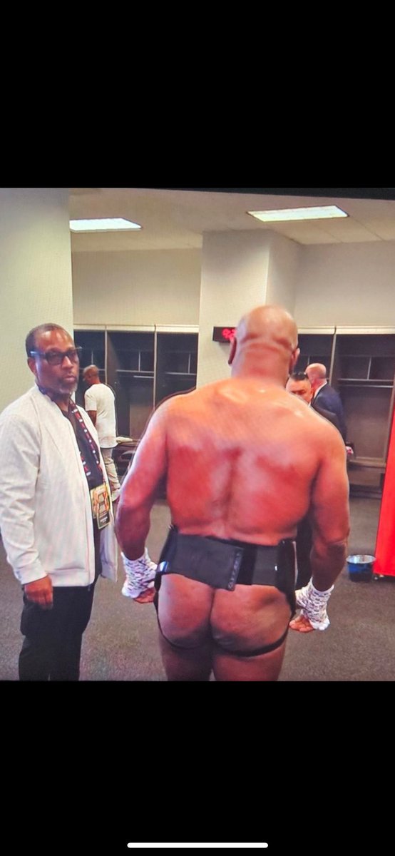 Live look at <a href="/OhioStateFB/">Ohio State Football</a>