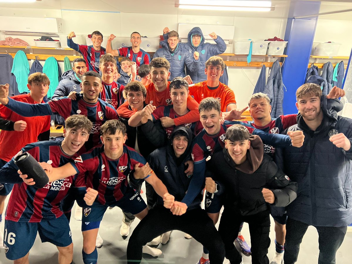 El mes perfecto no exist…🤫

4️⃣/4️⃣ victorias de la SD Huesca B en noviembre. 🌟

🔥 𝑂𝑛 𝑓𝑖𝑟𝑒. 🔥