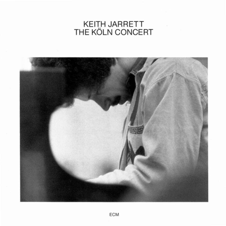 On this day in 1975, amidst unexpected challenges, Keith Jarrett released what would become a jazz masterpiece...

But what made this album so legendary?

Here's the story behind "The Köln Concert"

A thread🧵