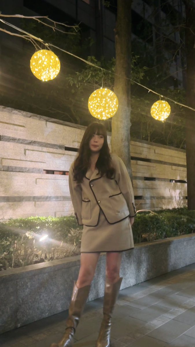 今天難得穿漂漂亮亮的出門😻😻 https://t.co/Y3Wjk7YFxF