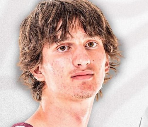 DonaldMcNeil88's tweet photo. @CoILTailgaters @MDBarstool Only one word comes to mind when you see recruiting people from Florida and Vianney so your sorry program can finnaly win a game…..
EMBARRASSING 🫣🫣🫣
Guess this man wasn’t enough. https://t.co/y31LjHFxrd
