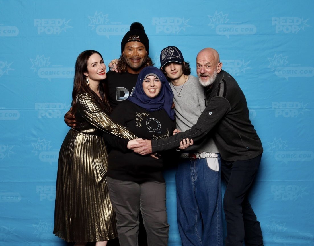 Dalya (@outlaw_morgan) on Twitter photo God of War family❤️❤️❤️ <a href="/DanielleBisutti/">Danielle Bisutti #TeamFreya 🦅⚔️ #GodofWarRagnarok</a> <a href="/iamchrisjudge/">Christopher Judge</a> <a href="/Sunnysuljic_/">Sunny</a> God of War family❤️❤️❤️ <a href="/DanielleBisutti/">Danielle Bisutti #TeamFreya 🦅⚔️ #GodofWarRagnarok</a> <a href="/iamchrisjudge/">Christopher Judge</a> <a href="/Sunnysuljic_/">Sunny</a>