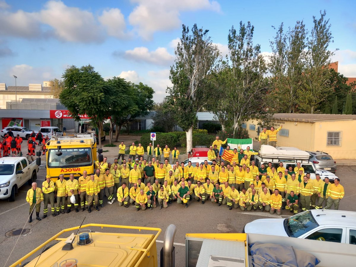 🔴 VALENCIA | Sólo Valencia. #Albal #Catarroja 

Nuestro afecto será eterno. Siempre en nuestro pensamiento y en el corazón.

Buenas noches.