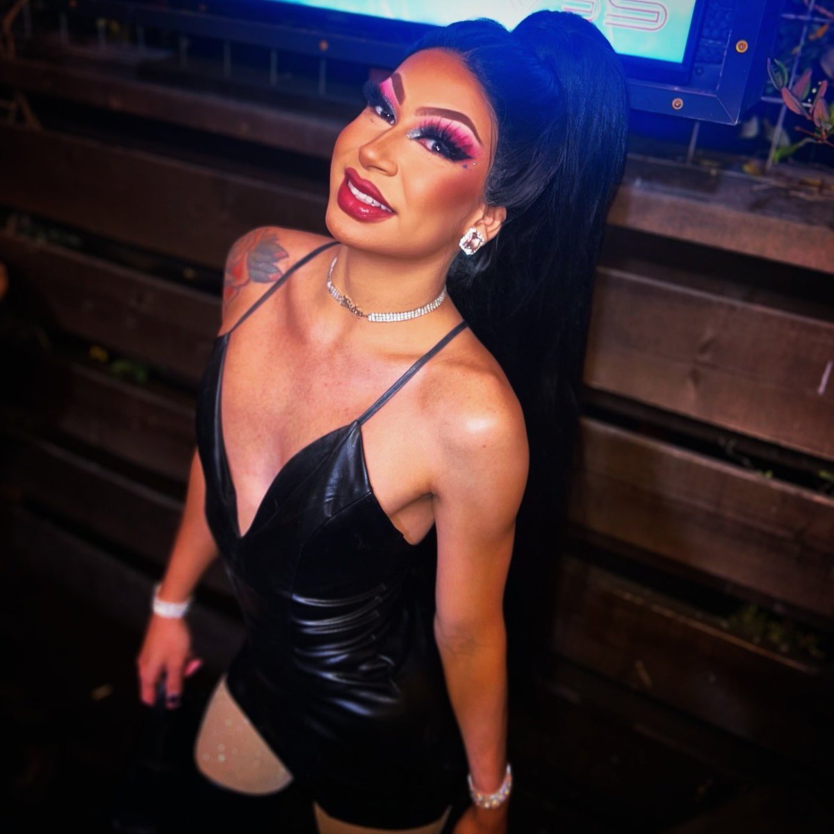 christopherDGAF's tweet photo. Which hair color you like better? #Babydoll https://t.co/NFMF7eChhy