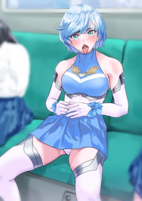 日常の中の非日常シリーズ❤
おはようございます❤(#^.^#)

正義のヒロイン❣マーキュリーNEOの凛ちゃん❤
現場にバスで急行中❣❣

#非日常の日常 