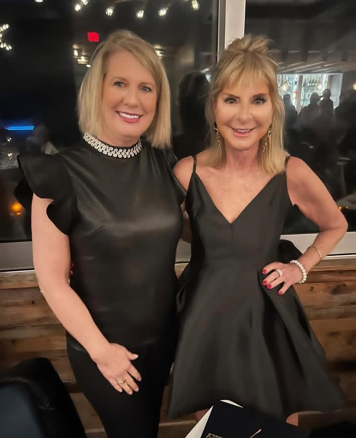 💕cool to be happy 😊🥰🥰