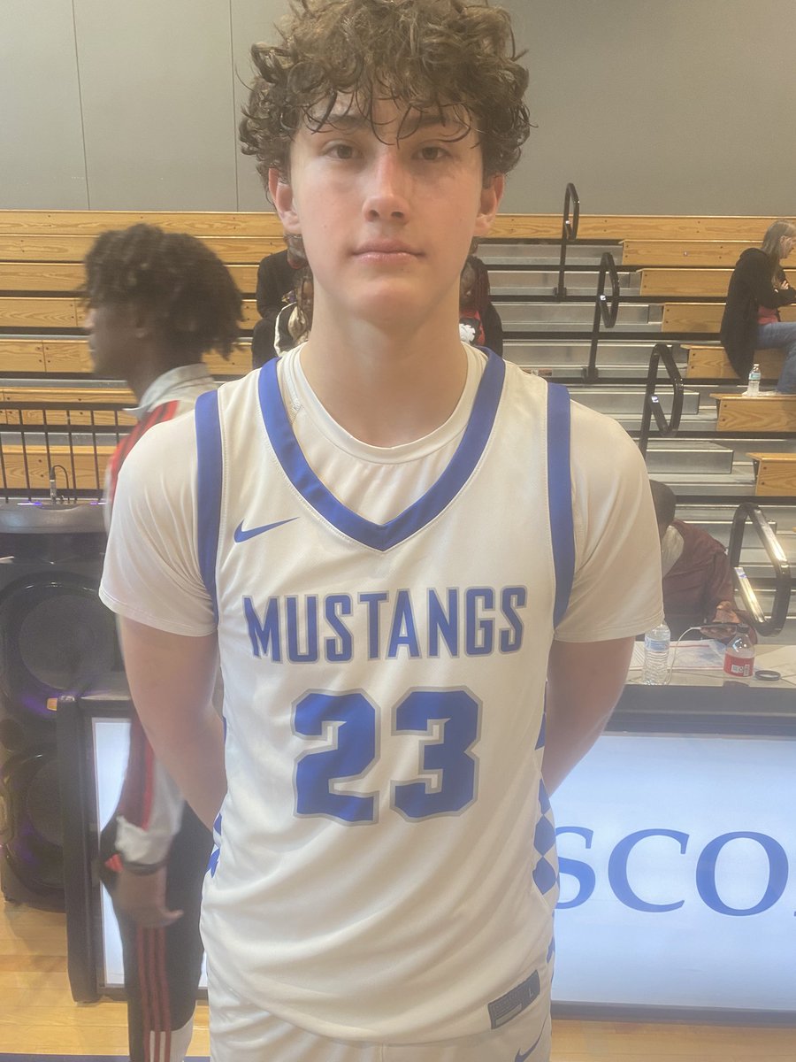 th3scouting's tweet image. Houston Christian vs SA Harlan Standouts 

#3 (Houston Christian) Xavier Gibbons
#23 Will Arriaga
#24 Bennett Peters
#3 (SA Harlan) Knowledge Carter

SA Harlan pulled away with the win this game. All standouts played well !@TxJamboree @NelsonBrandSpor @CThaProphet24 

#TxJamboree