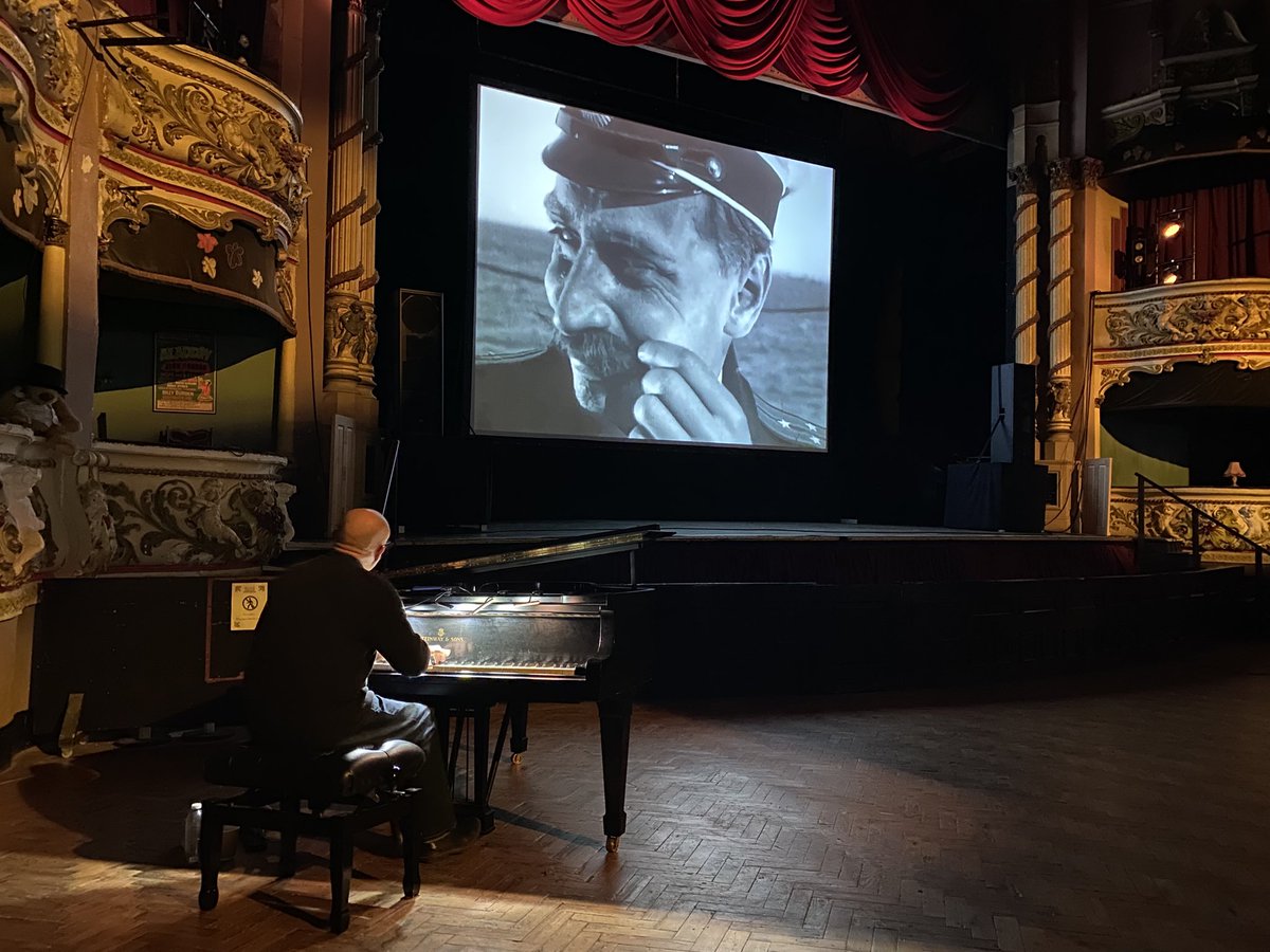 Bruce Bennett 🏳️⚧️🏳️🌈🇵🇸 tweet media