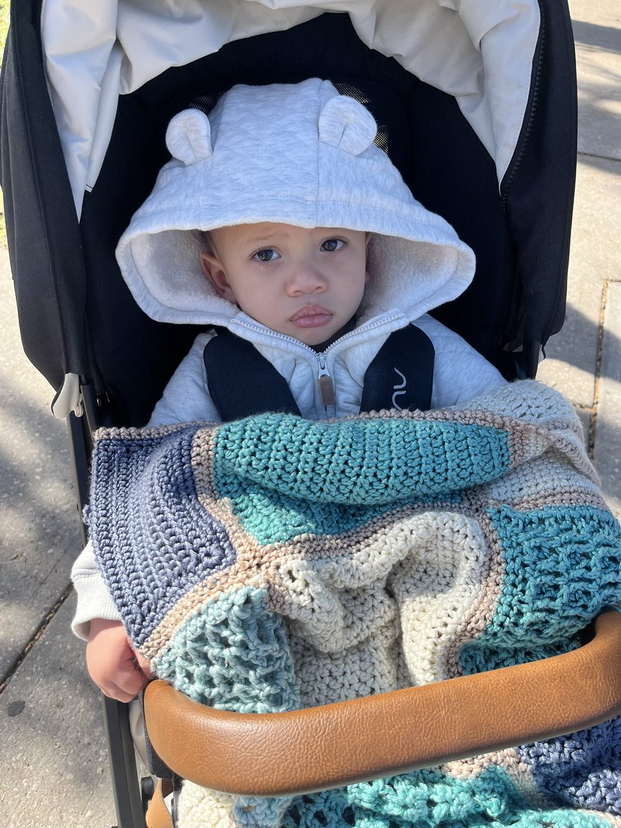keyohmee's tweet photo. my baby don’t like this weather lol https://t.co/MWgDdsZMrs
