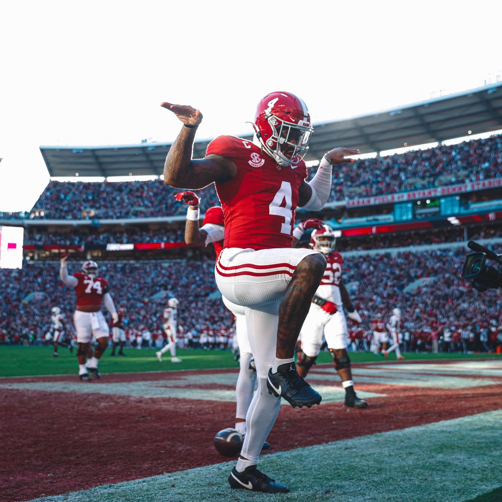 BryantDenny_UA's tweet photo. MONEY https://t.co/xKTpnh7E6o