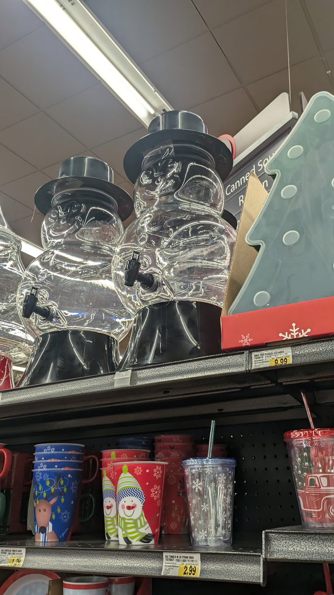 Milfy 🌻☮️ tweet media