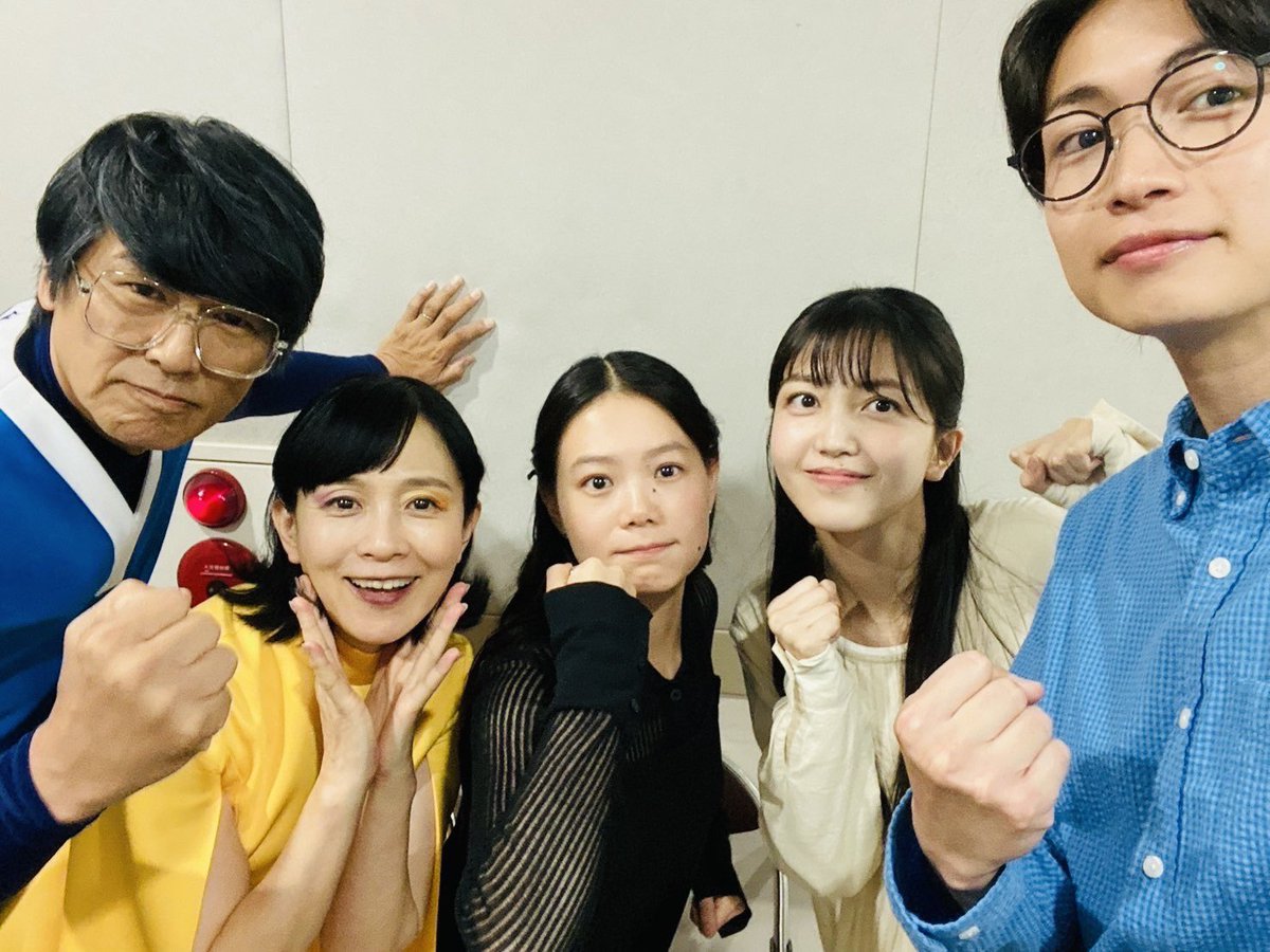 未来の私にブッかまされる!?〈4枚組〉 Amazon.co.jp: 未来の私に