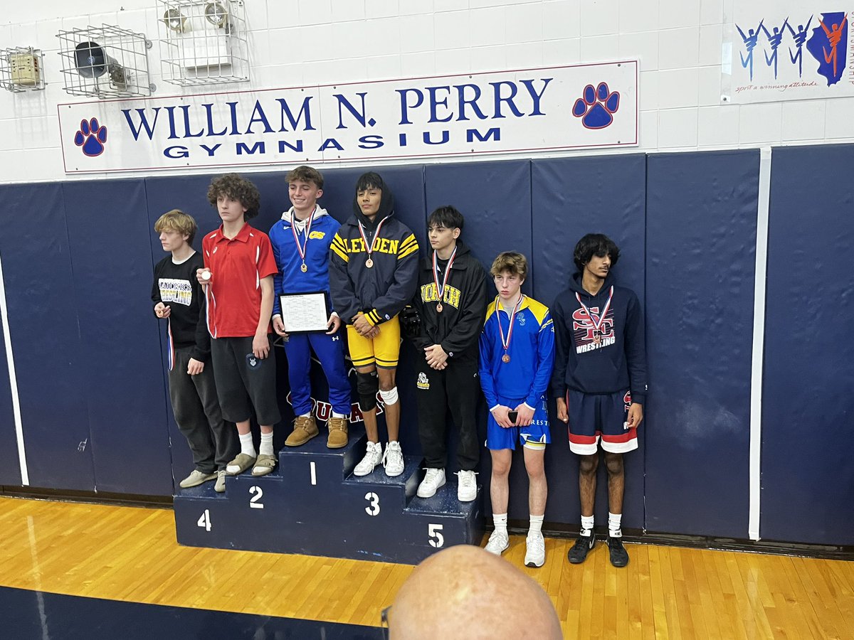 Leyden Wrestling tweet media