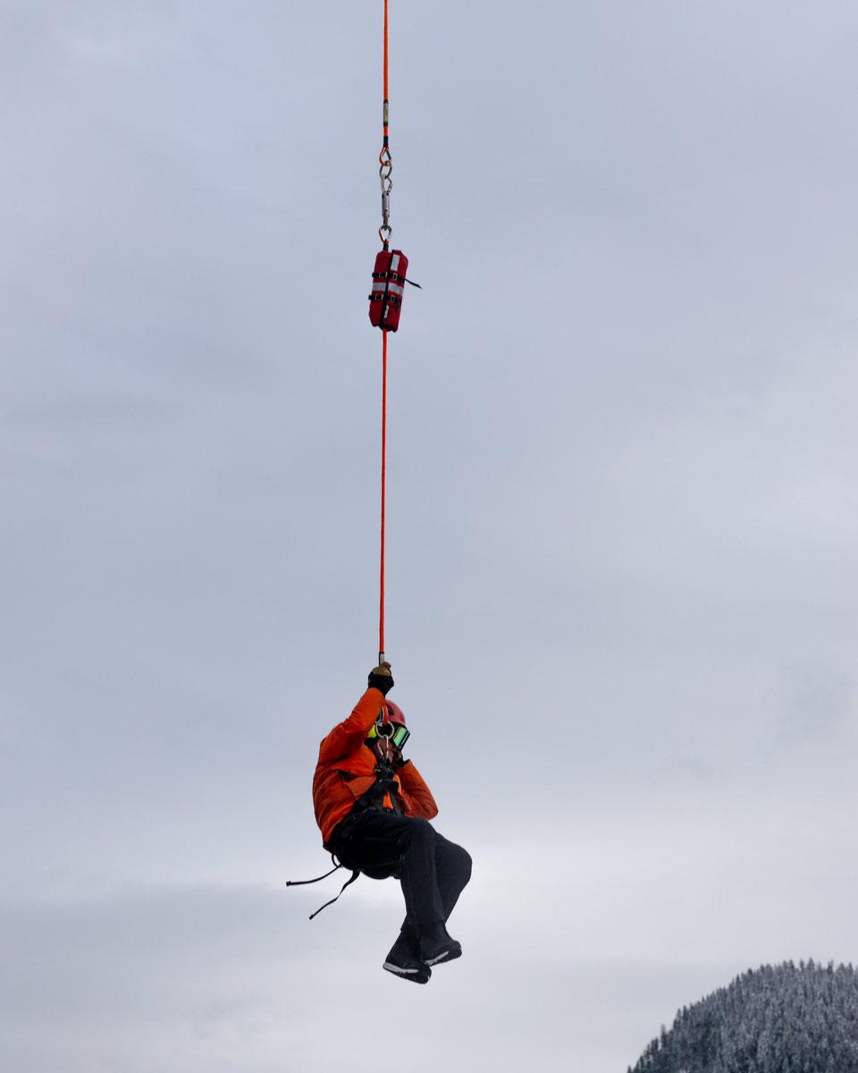 Eagle Pass Heli tweet media