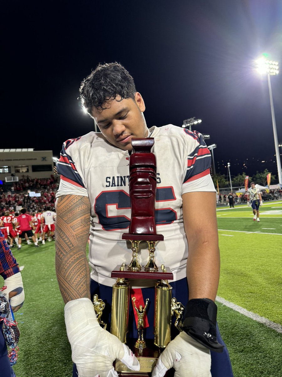 Houston Kaahaaina-Torres (@houstonktorres) on Twitter photo State Champs!!! A season full of highs and lows, Gods plan is perfect!! #AG2G #RINGME #LOUGANG🔴🔵 #TRUETOTHELOU #nextchapter GBR🔴🌽 <a href="/HuskerFootball/">Nebraska Football</a> State Champs!!! A season full of highs and lows, Gods plan is perfect!! #AG2G #RINGME #LOUGANG🔴🔵 #TRUETOTHELOU #nextchapter GBR🔴🌽 <a href="/HuskerFootball/">Nebraska Football</a>