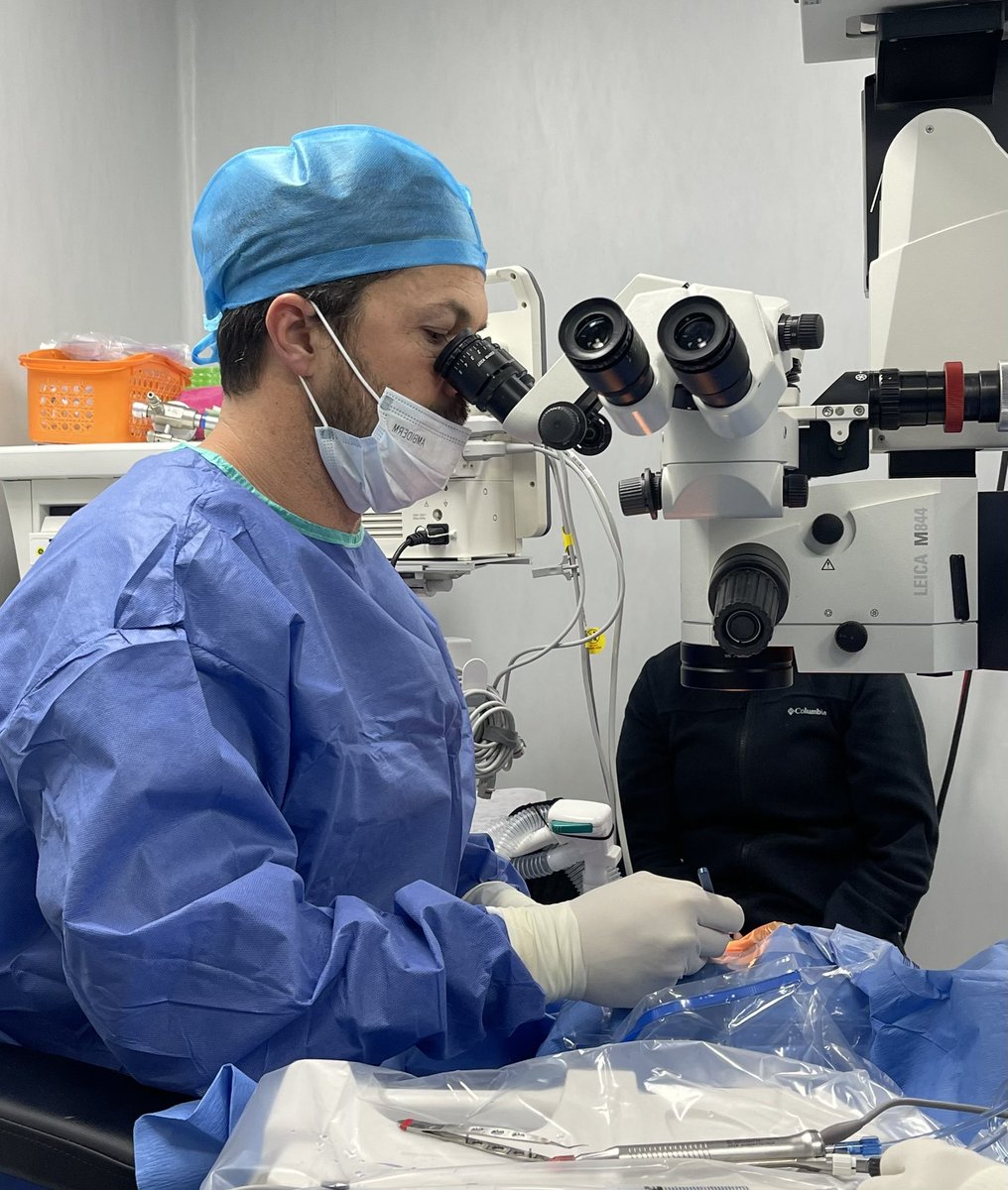 Ivo Ferreira Ríos MD (@ivoferrmd) on Twitter photo “The difference between good surgeons and extraordinary ones lies in their relentless self-assessment, their ability to confront their shortcomings, and their determination to transform weaknesses into precision and mastery.” Ivo Ferreira <a href="/OftalmoUniv/">Oftalmo University</a> <a href="/phacomentors/">phacomentors</a> “The difference between good surgeons and extraordinary ones lies in their relentless self-assessment, their ability to confront their shortcomings, and their determination to transform weaknesses into precision and mastery.” Ivo Ferreira <a href="/OftalmoUniv/">Oftalmo University</a> <a href="/phacomentors/">phacomentors</a>