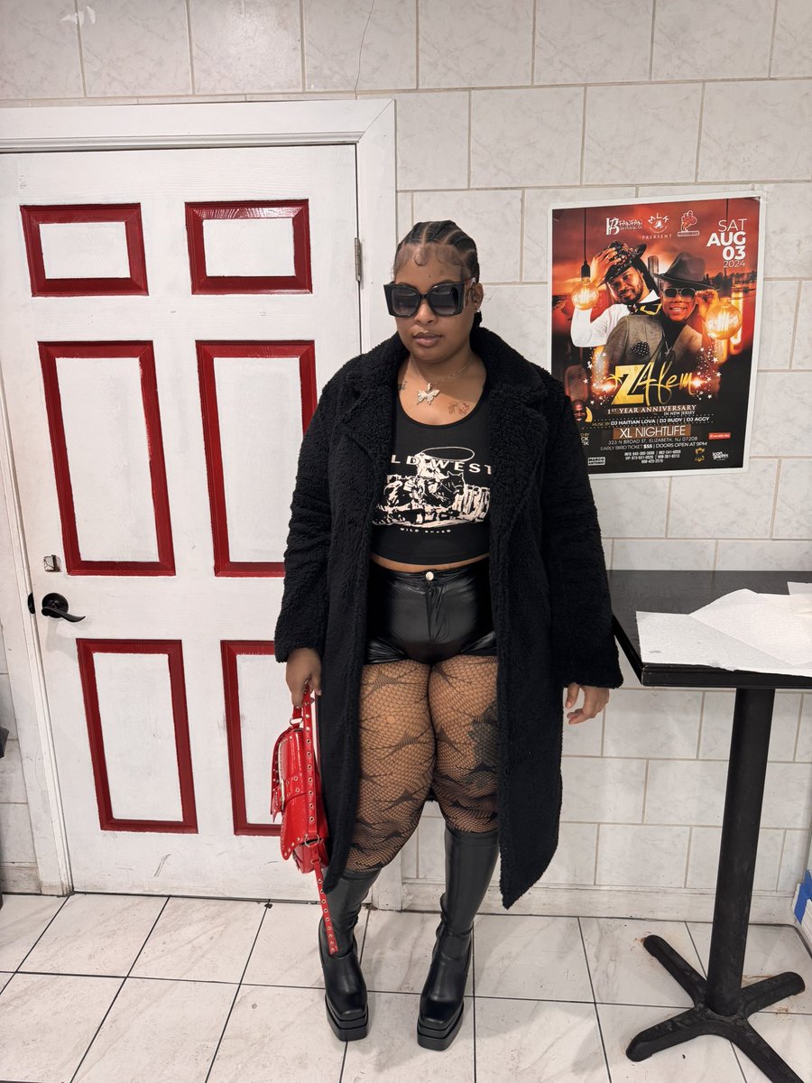 Viralkayy_ tweet media