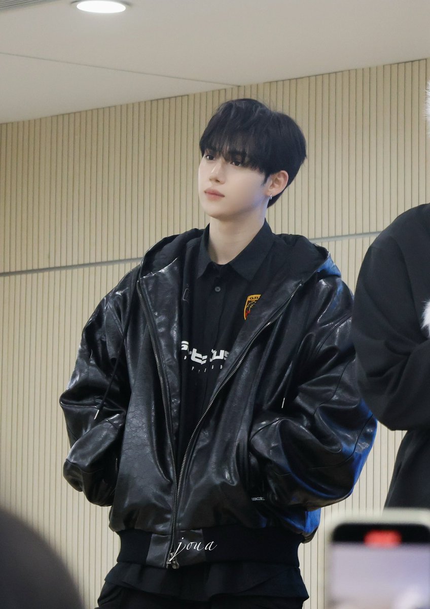 joouai's tweet photo. 241109 상하이

#황윤성 #드리핀 #DRIPPIN https://t.co/vXhhDvIiTE