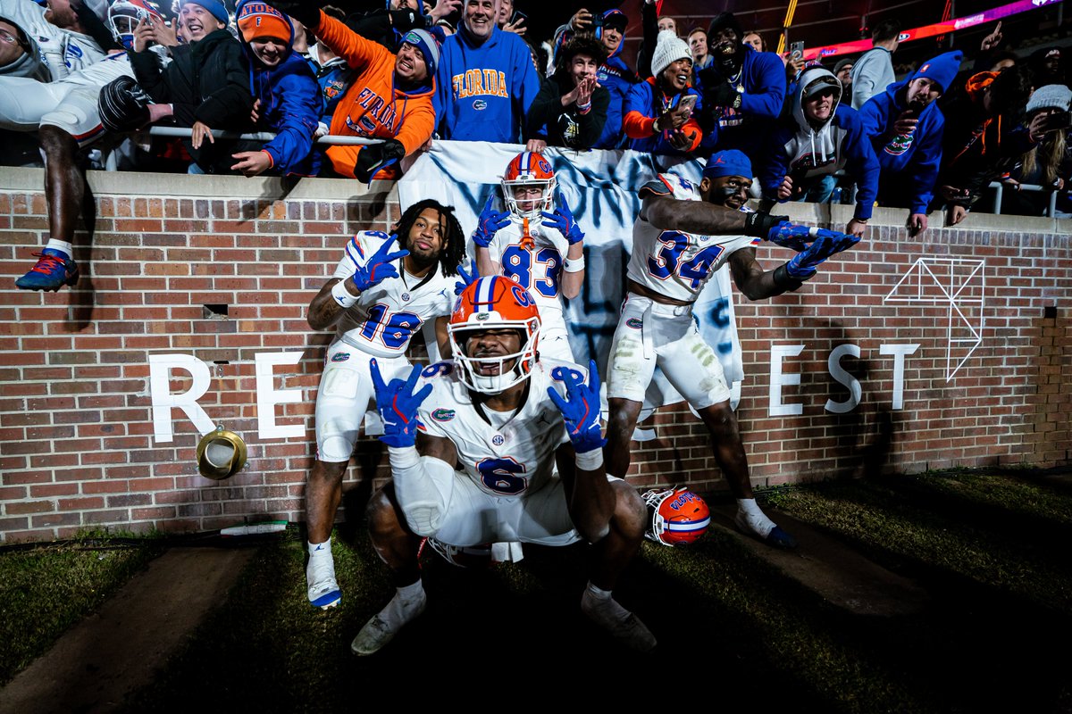 GatorsFB's tweet image. Walk in your trap and take over your trap 🐊