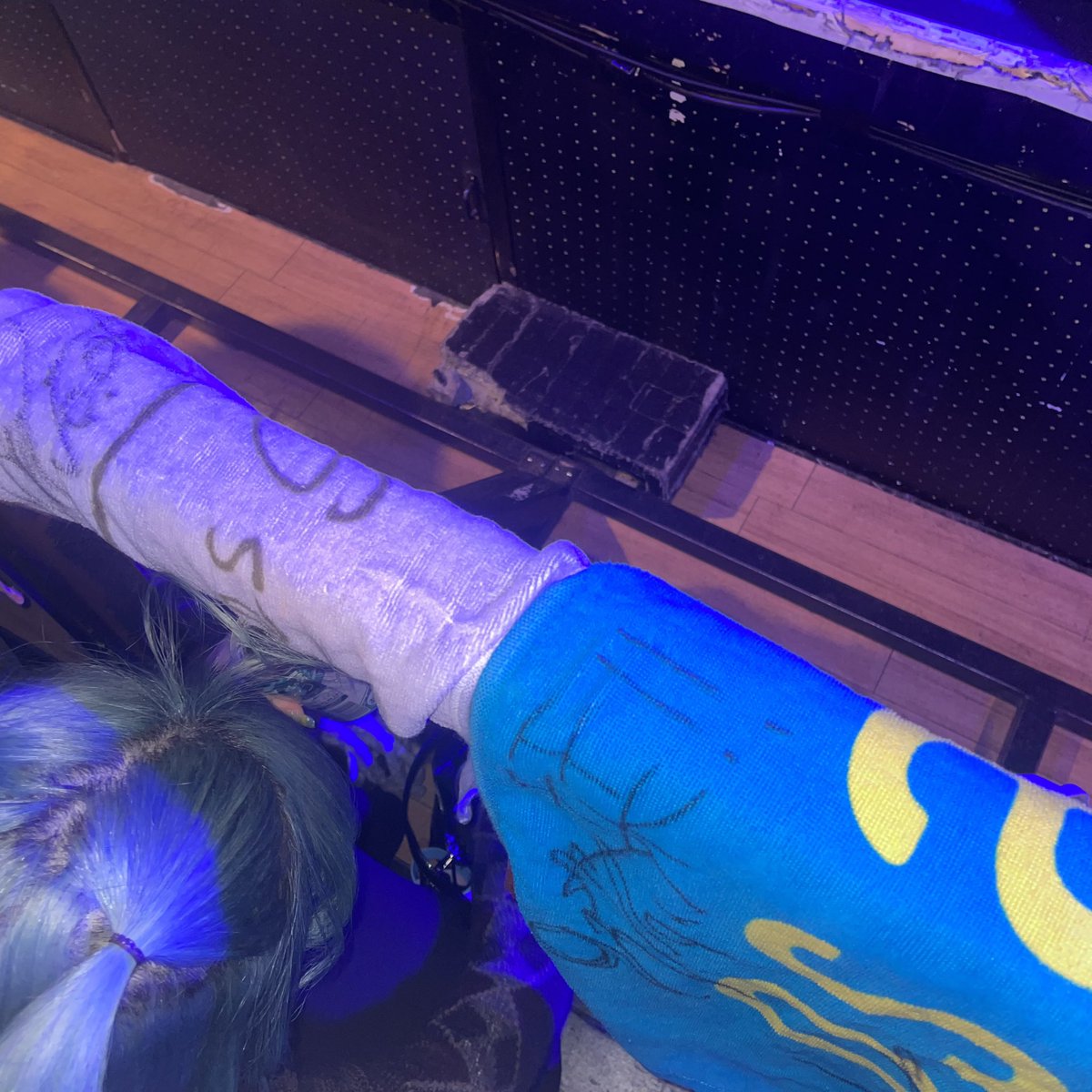 シズゴ盛岡単番だったけど最前ドセンで見れてよかった🥹❕
隣の子と仲良くなれたのもすごく嬉しかった〜🙂‍↕️