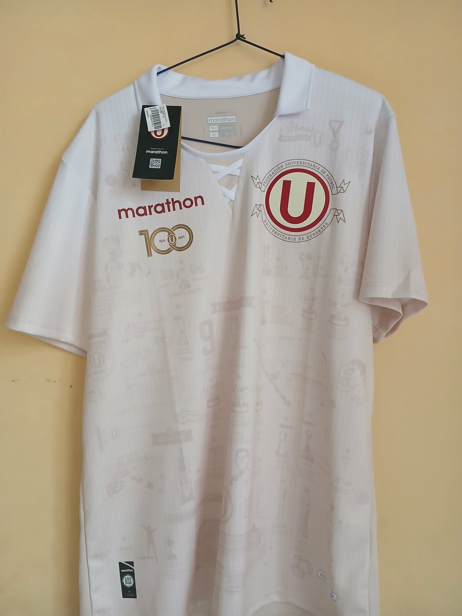 BUENAS NOCHES GENTE CREMA ESTOY VENDIENDO MIS DOS CAMISETAS ORIGINALES AMBAS TALLA M. ES PARA PAGAR MIS ESTUDIOS. CUALQUIER DUDA DM. <a href="/carlos_challco/">Carlos Challco</a> <a href="/SoyHinchaDeLaU/">Soy hincha de la Ⓤ</a>  un rtw gracias 🙏🏽