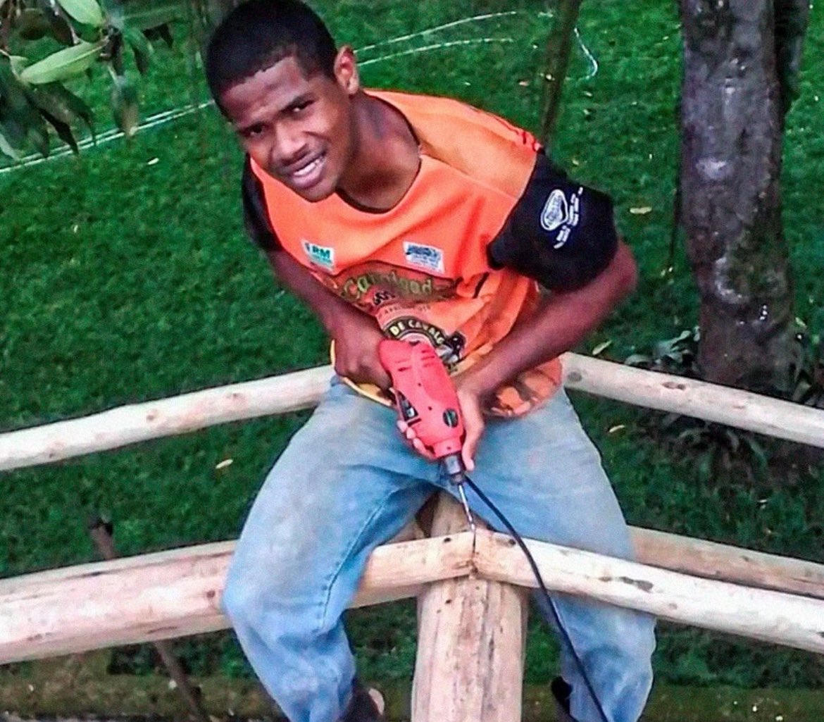 liberta___depre's tweet photo. Júnior Santos, do Botafogo, nasceu no interior da Bahia e, aos 20 anos, foi para Salvador trabalhar de ajudante de pedreiro.

Virou jogador profissional aos 23 anos, após se destacar no futebol amador. Hoje aos 30 anos, é campeão e artilheiro da Copa Libertadores.

📷: Divulgação