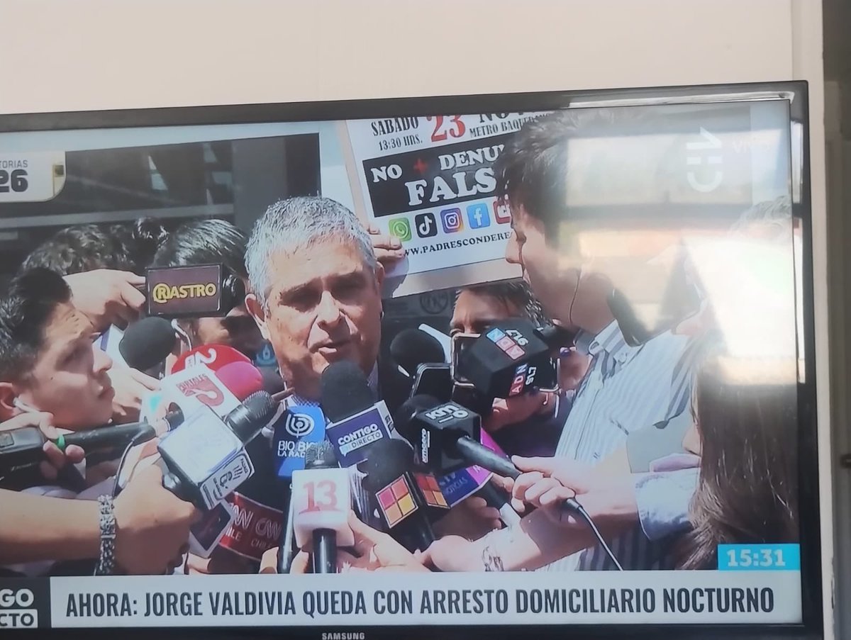 Rastrocom's tweet image. El exfutbolista chileno
Jorge Valdivia, investigado por dos denuncias por violación, vuelve a prisión preventiva.
