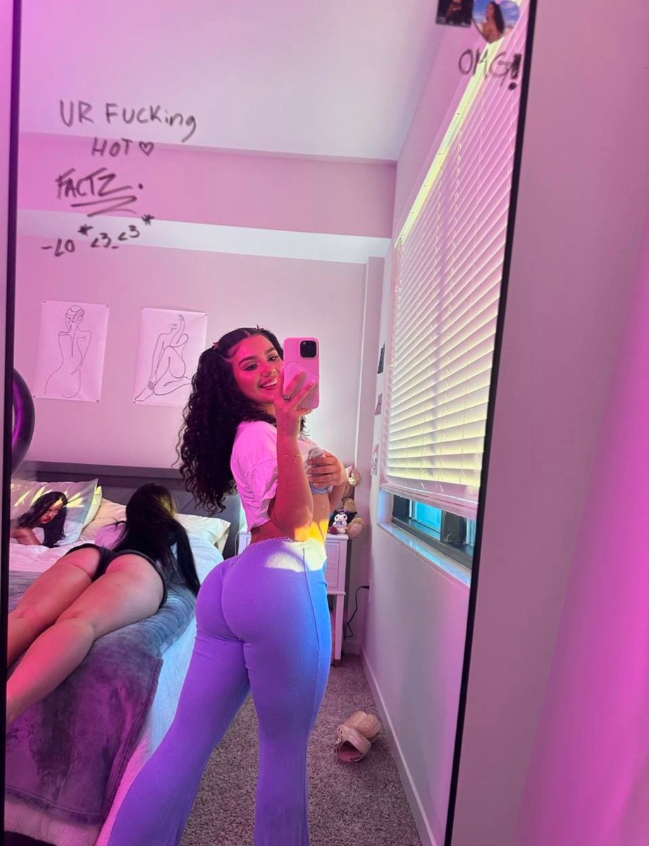 KinzieVal's tweet photo. if ur trustworthy and i can show you pu$$y, say ‘yes’ so i can show it… 💌🤭 https://t.co/SlDREcjLg9
