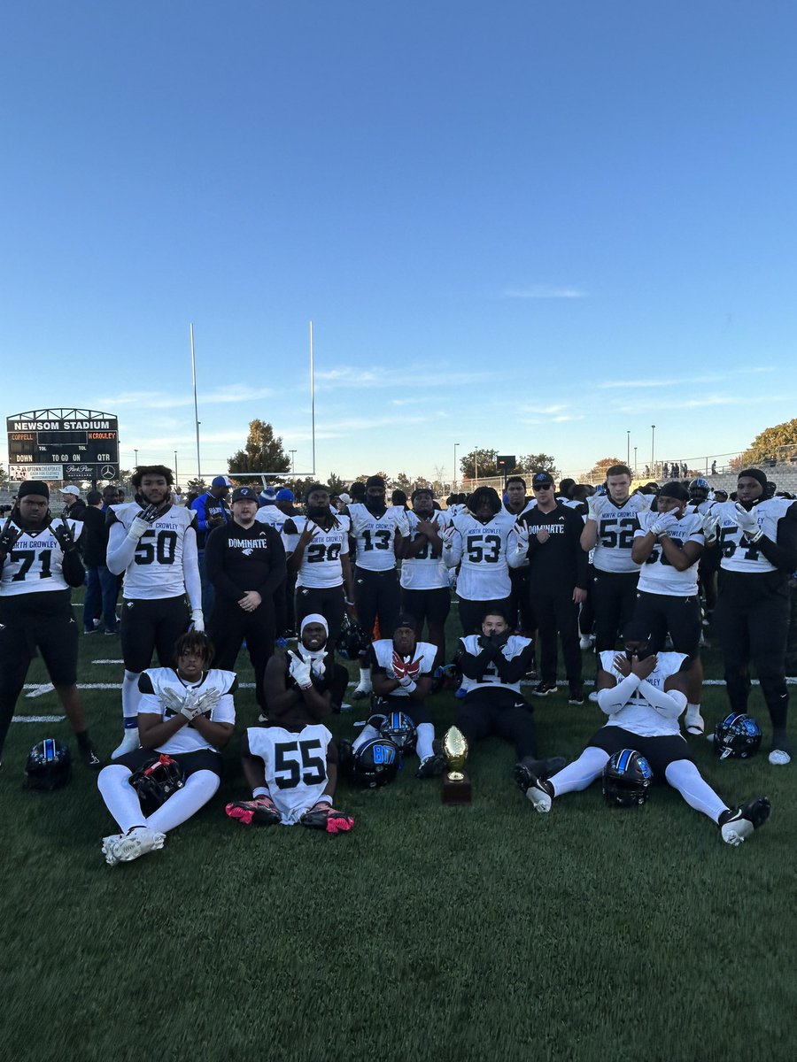 CoachKPark's tweet image. 1-0. Mission accomplished.  The family stays together for another week.  #THEWALL #DOGSonly #TAKEIT