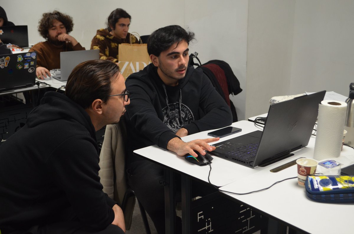 Software Club | Ostim Solana Hackathon tweet media