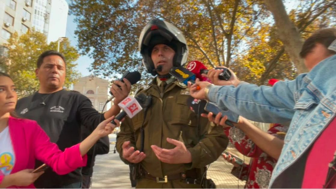 Rastrocom's tweet image. Informar sobre los desvíos y cortes de tránsito que se realizarán a partir de la tarde-noche de este sábado producto del desfile “Paris Parade” que se realizará el domingo 1 de diciembre desde las 12:00 horas desde el sector de Av. Providencia,