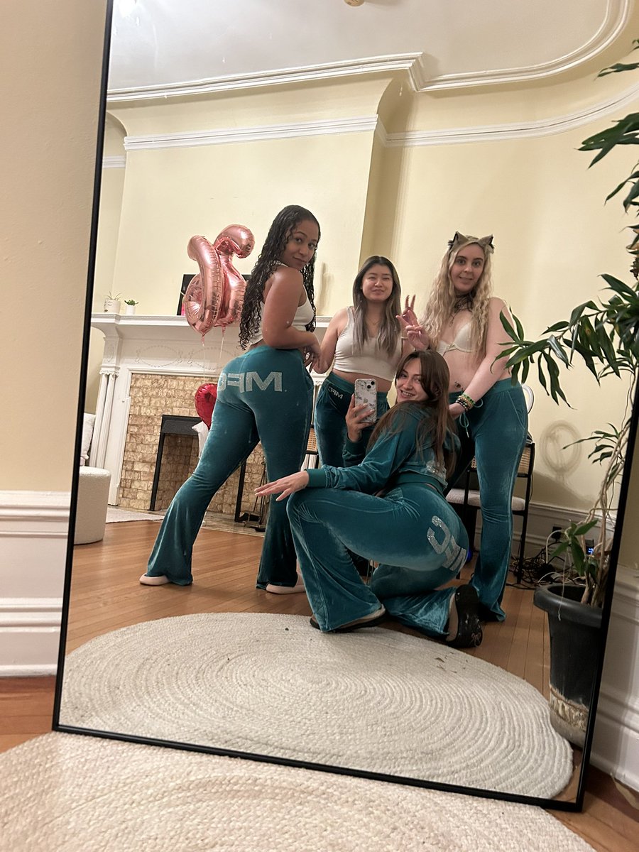 ❣️ lexi ❣️ (@sexylexi211mfc) on Twitter photo We are so totally on cam cooking right now 💃🏽 💚 @BestAssonMFC <a href="/KalieKitten/">Kalie Kitten on MFC</a> <a href="/RobinStellaxxx/">RobinStella ✨</a> <a href="/MFCShare/">MFC Share</a> We are so totally on cam cooking right now 💃🏽 💚 @BestAssonMFC <a href="/KalieKitten/">Kalie Kitten on MFC</a> <a href="/RobinStellaxxx/">RobinStella ✨</a> <a href="/MFCShare/">MFC Share</a>