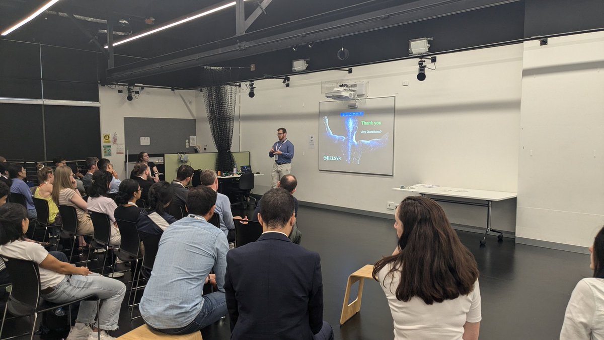 Next off that bat are <a href="/MocapTracklab/">Tracklab</a> &amp; <a href="/delsysinc/">Delsys</a> delivering their beyond EMG workshop 💪🏻
<a href="/ANZORS_/">ANZORS</a>