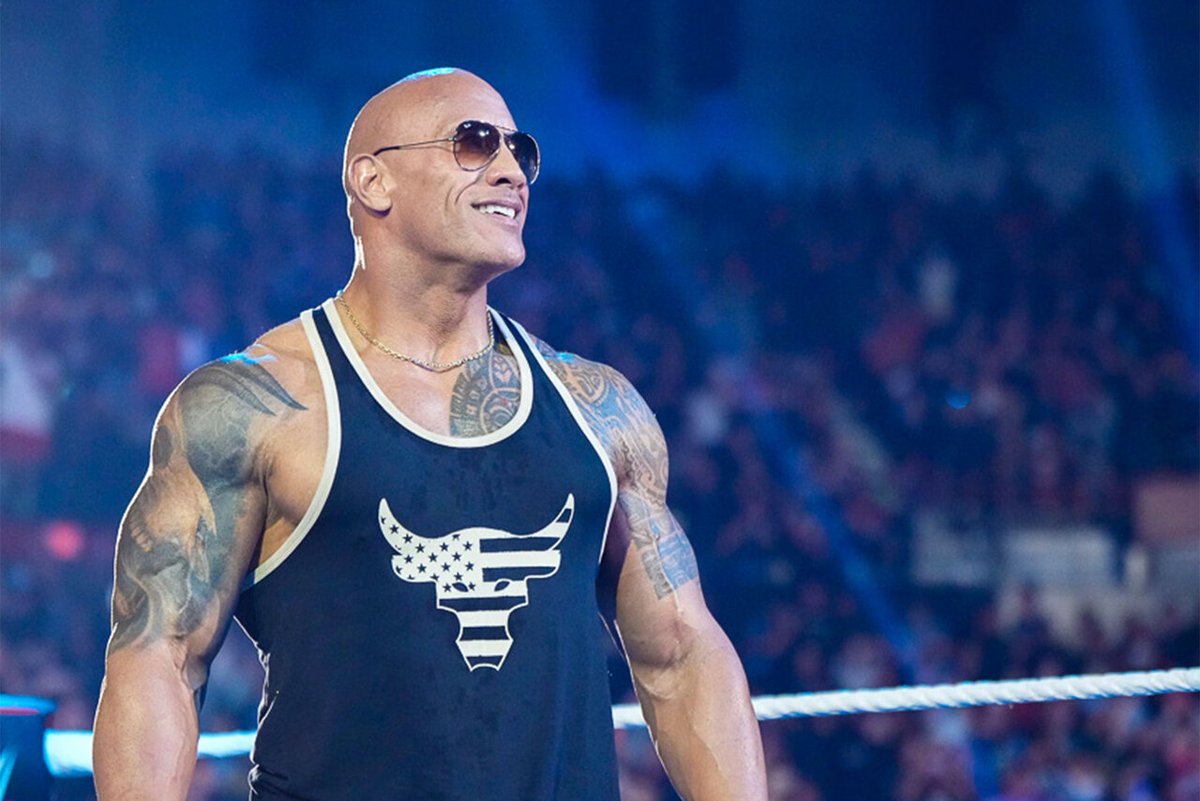 1sRomanReigns's tweet photo. Is @TheRock at #SurvivorSeries?

#wargames #Canada #WWE https://t.co/5RzjDmyYsU