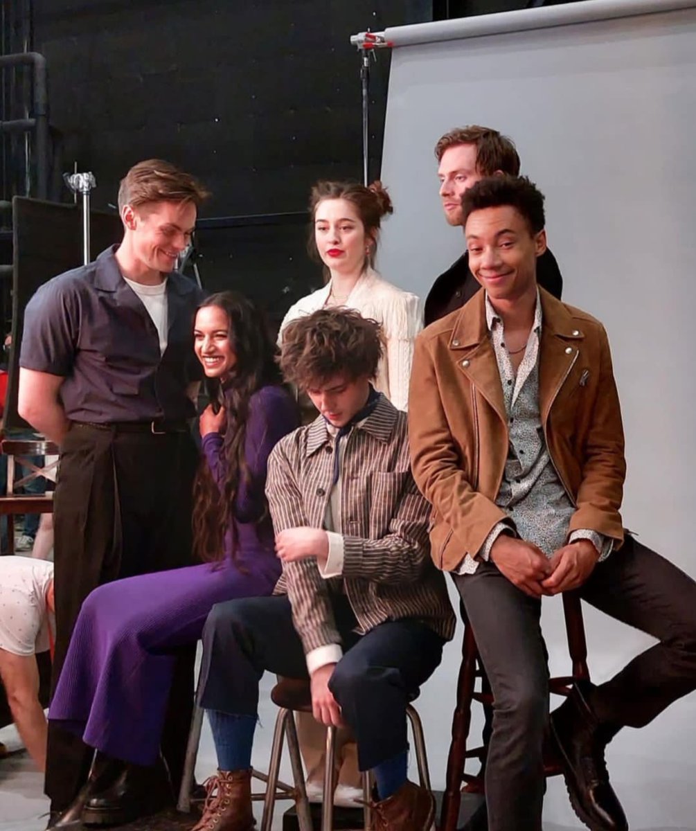 crow_dia / Save Shadow and Bone / Six of Crows tweet media