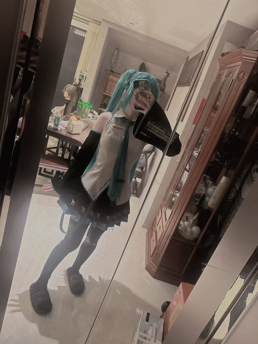 zitou666's tweet photo. 除去碎碎念，还是miku 世界第一！！！！#Miku https://t.co/DrO7ihUHj5