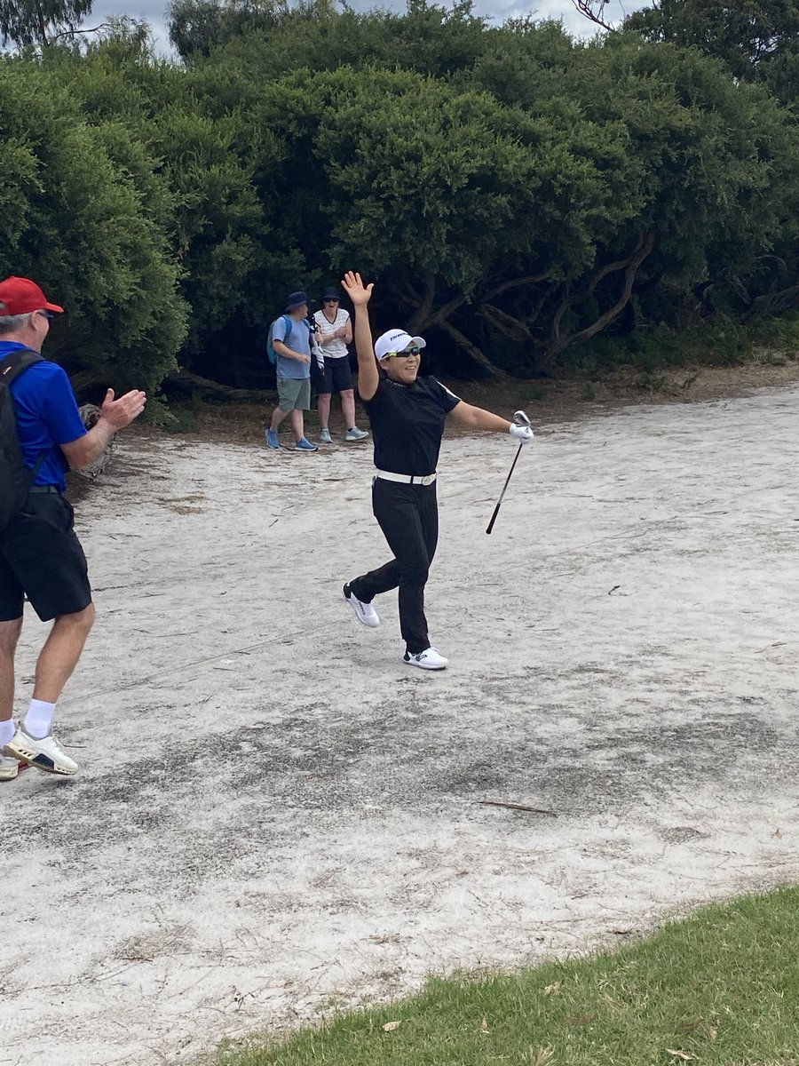 The mastery of Jiyai Shin. Pitch in from 70m off sand, suddenly 5 ahead. 
#AusOpenGolf