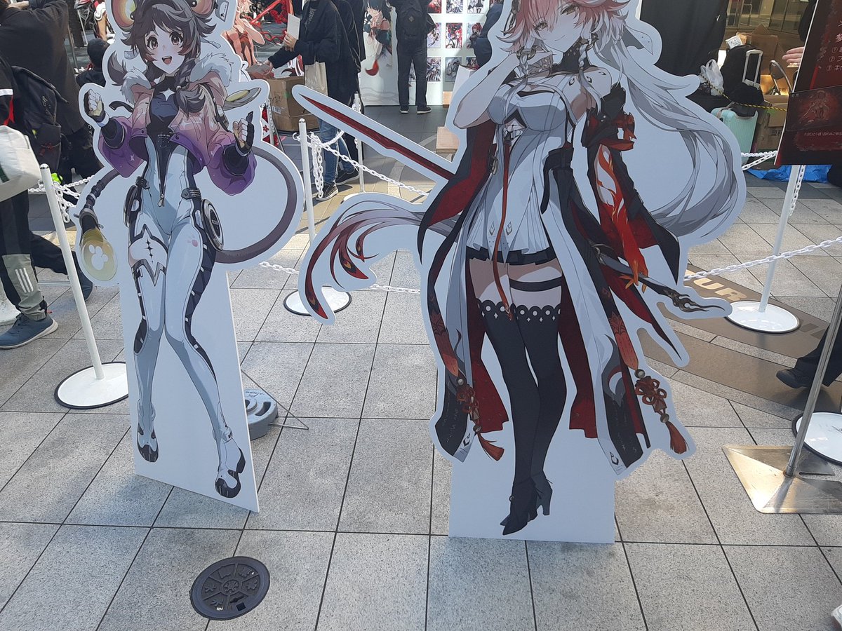 Stacks201250's tweet photo. #ツバキからの招待状 
なんかやっとった https://t.co/SDeajpur3w
