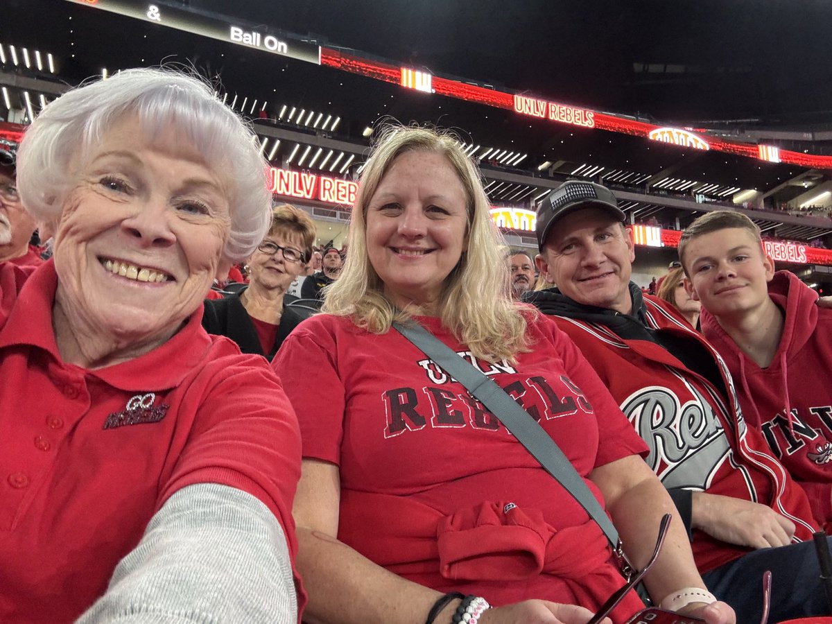 TheAuntieTut's tweet image. #UNLVFootball  At Allegiant Stadium this evening to watch the Ranked Rebel Football Team take on sucky UNR ! My runnin buddy ⁦@UNLVgirl⁩ , my nephew and great nephew are with me today! #GOREBELSGO ‼️
