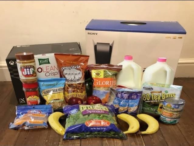 This was $963 worth of groceries.

How are we supposed to live like this? 😭