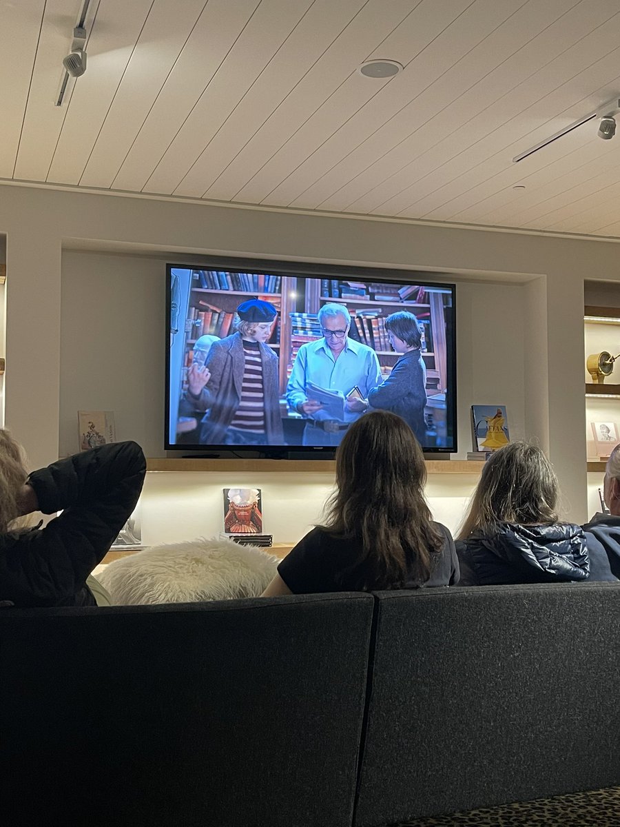 MaxWrightSCAD's tweet image. I highly encourage Martin Scorsese fans to visit the Sandy Powell exhibit at @SCADFASH. You can see costumes from several Martin Scorsese films. I also attended a screening of Hugo, a wonderful film about the origins of cinema. #scadfash #sandypowell #martinscorsese